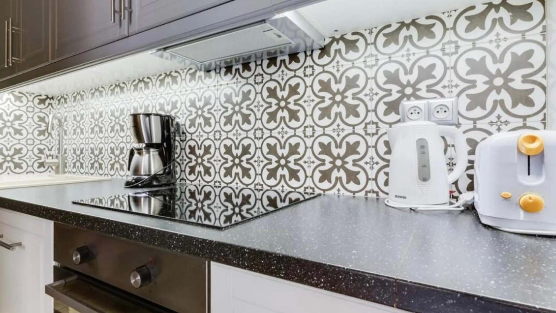 Beautiful Apartment In פראג 0*,