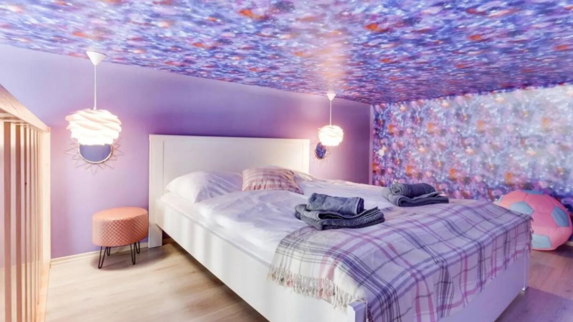 Beautiful Apartment In פראג